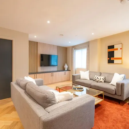 Appartamento Entire 2 Bed - Free Parking - No. 15 - The Cosy Collection Ltd *